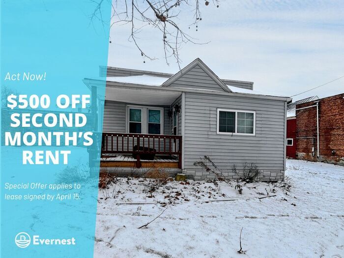 Primary Photo - Charming 3-Bedroom Home with Modern Comfor...