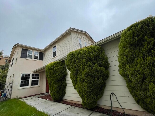 Building Photo - 1078 Augusta Cir
