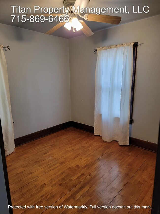 2324 Algoma St, Stevens Point, WI 54481 House Rental in Stevens Point