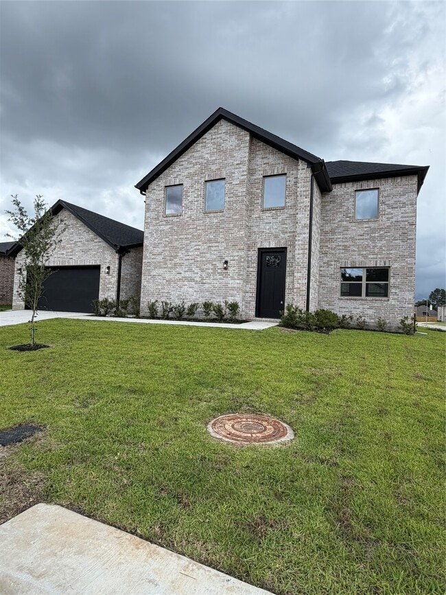 Building Photo - 2619 Piemonte Ave
