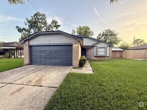 Building Photo - 24023 Red Sky Dr