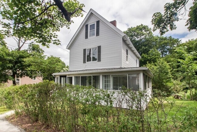Building Photo - 36 Highland Ave