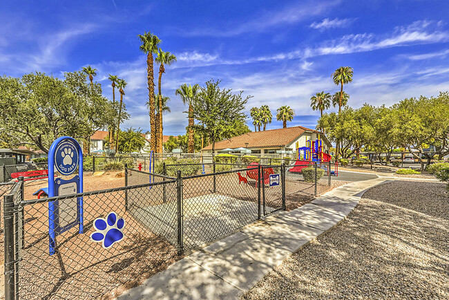 Building Photo - Agave Ridge