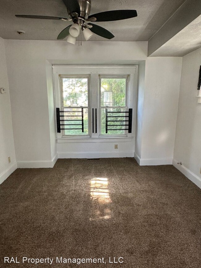 Building Photo - 3 br, 1 bath House - 1381 Penhurst Rd