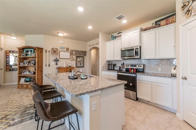 Building Photo - 205 Pepper Mill Loop