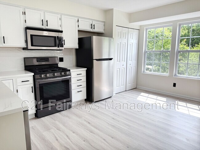Foto del edificio - 6422 Lindsey Ln