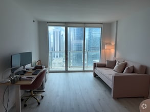 Building Photo - 500 Brickell Ave