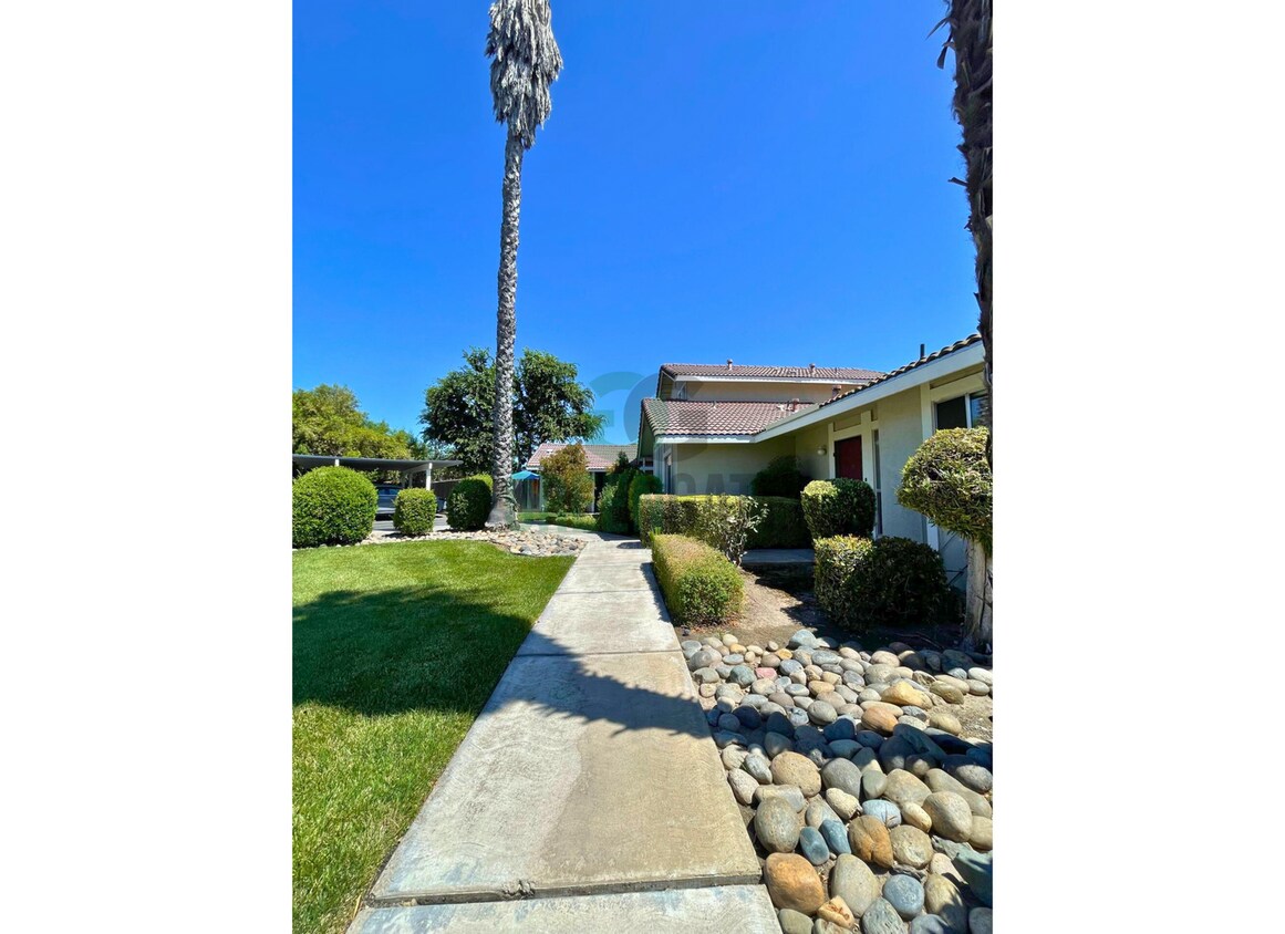 1217 Las Cruces Ct Unit 1217 Las Cruces Ct A, Modesto, CA 95350 Room for Rent in Modesto, CA