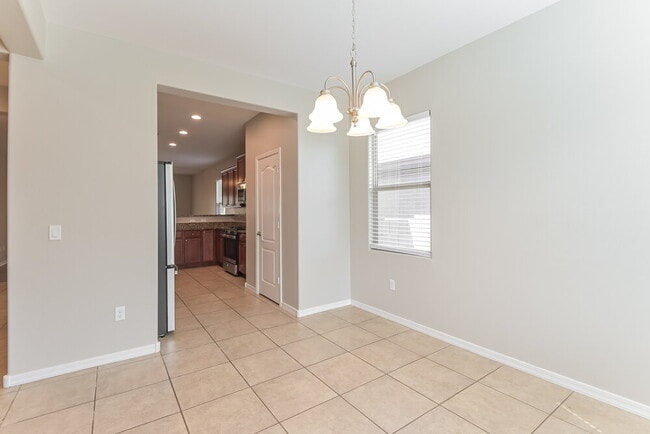 Foto del edificio - 6668 S May Fly Dr