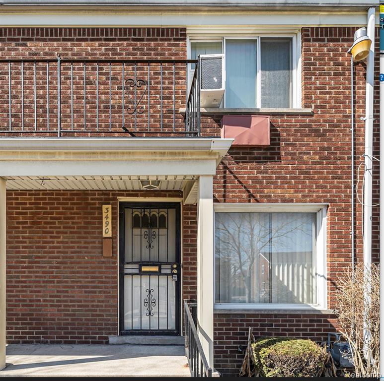 3490 Ewald Cir, Detroit, MI 48204 Room for Rent in Detroit, MI