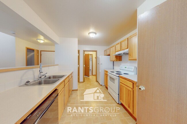 Foto del edificio - 811 S 3rd Ave SW