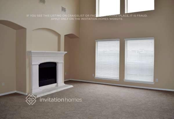 Building Photo - 3832 Sevenoaks Dr