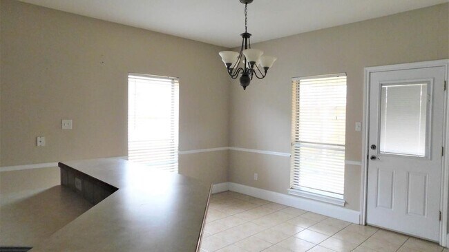 Foto del edificio - 5127 Avenham Ct