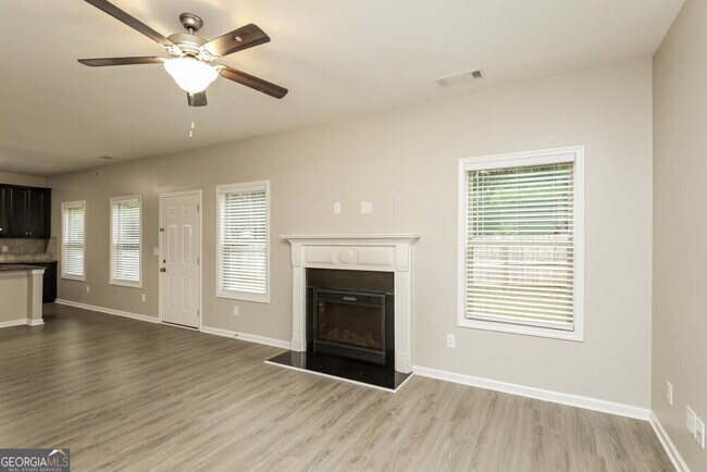 Foto del edificio - 1072 Glenwyck Dr