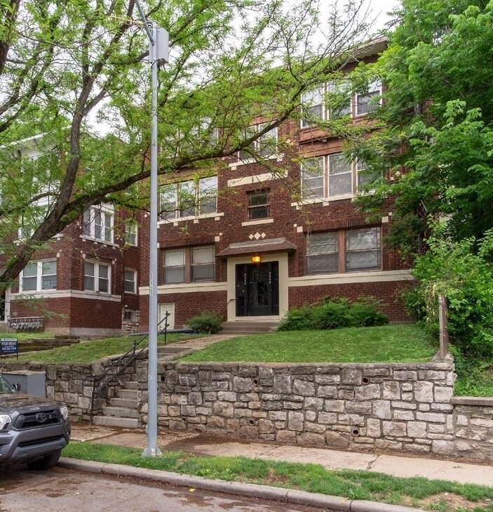 Historic Sunny View - 4220-4222 Harrison Street - 4220 Harrison St