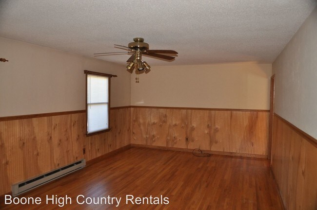 Building Photo - 300 Gap Creek Cir