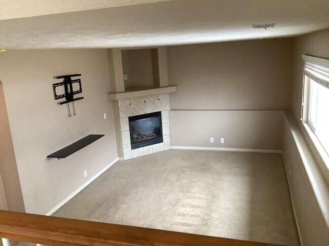 Building Photo - 2914 Parkside Dr