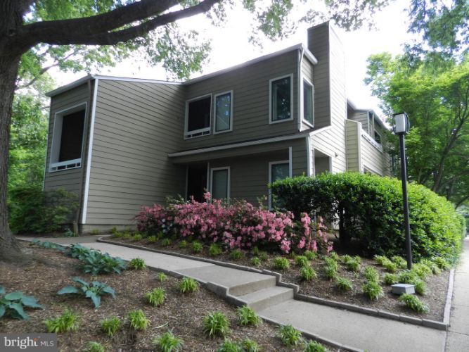 1948 Villaridge Dr, Reston, VA 20191 House Rental in Reston, VA