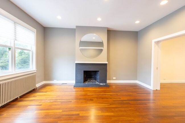 Foto del edificio - Beautiful 4 BR/3.5 BA Townhome in Cathedra...