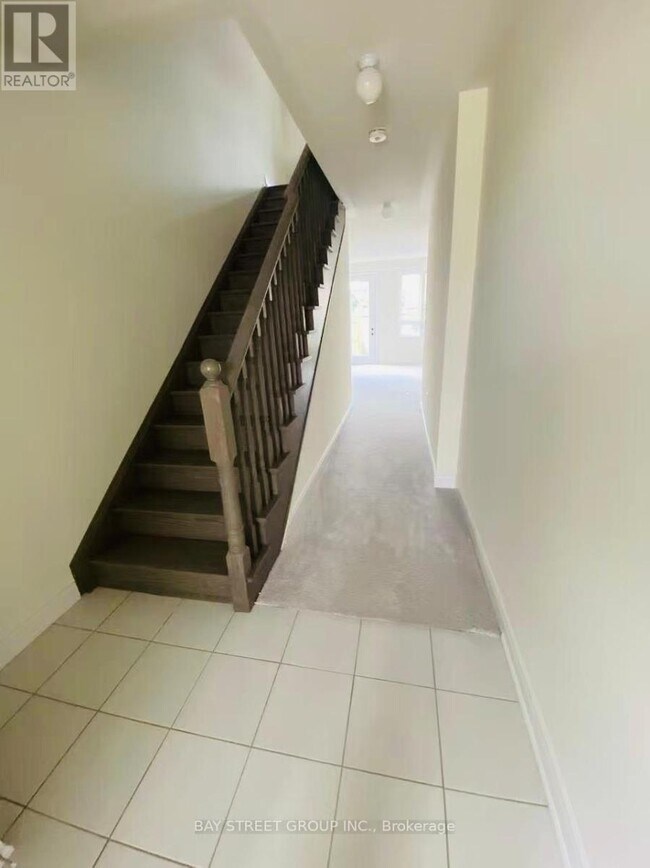 Building Photo - 255 Tennant Cir