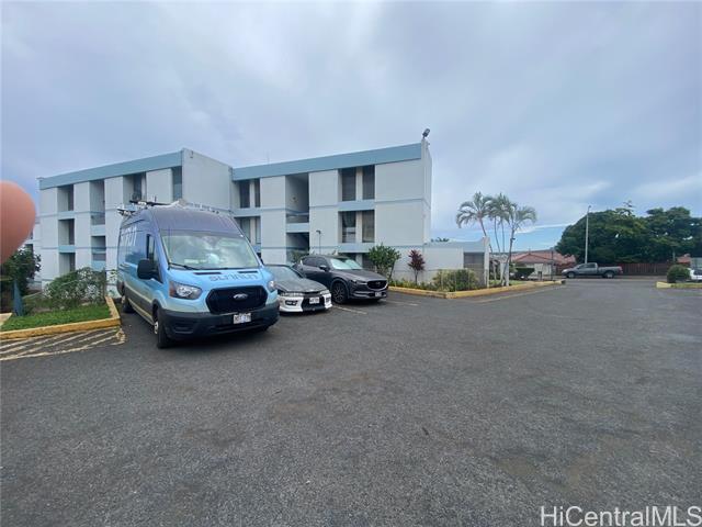 Foto del edificio - 94-249-249 Waikele Rd