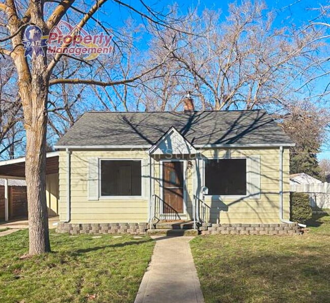 Building Photo - 421 N Archer St