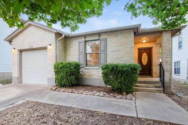 Foto del edificio - 13710 Merseyside Dr