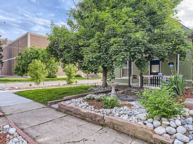 Foto del edificio - Charming Home in Denver, CO - 3 Bedroom, 2 Bathroom