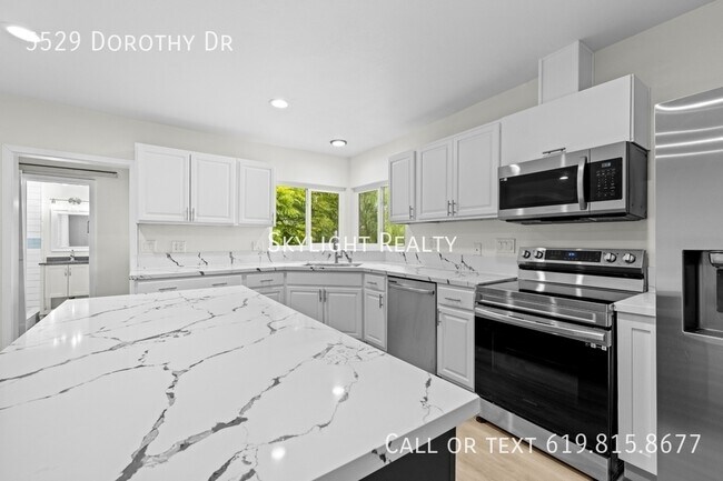 Foto del edificio - 5529 Dorothy Dr