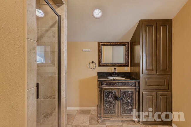 Foto del edificio - 418 Tammy Dr