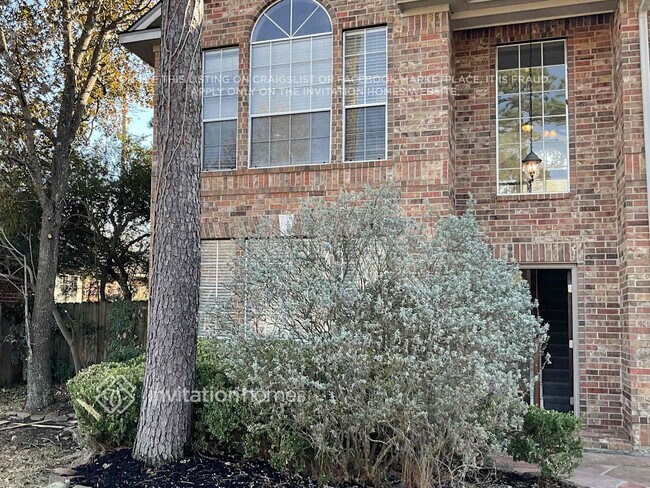 Building Photo - 3423 La Seine Ln