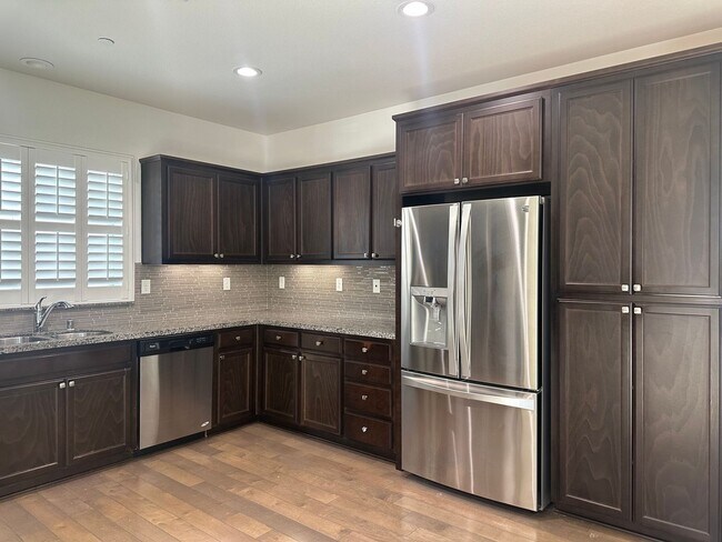 Foto del edificio - Beautiful Newer Home, Very Clean- Move In ...