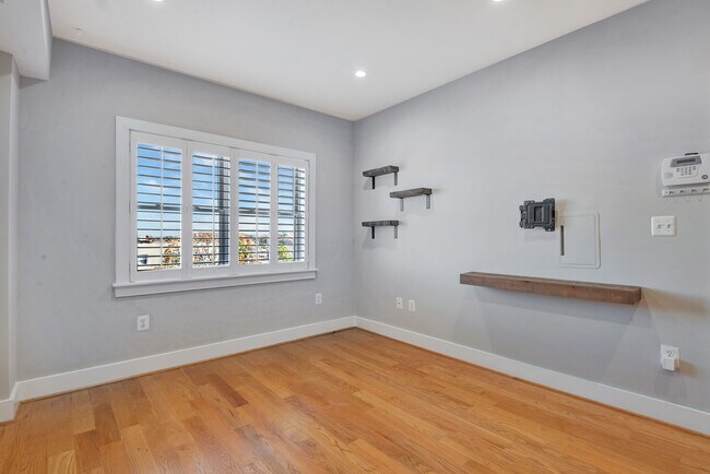 Foto del edificio - 1928 3rd St NE