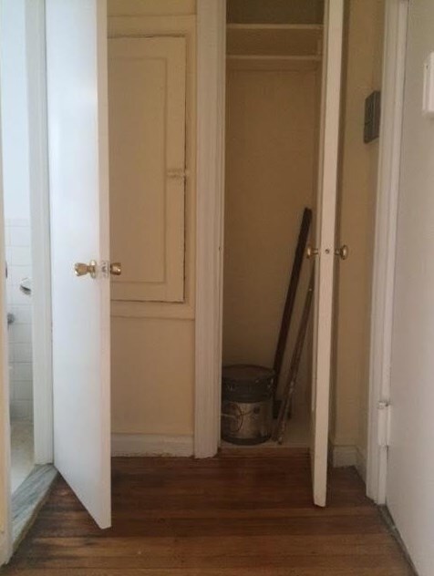 Primary Photo - 2432 Webb Ave