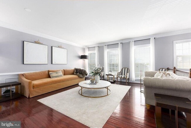 Foto del edificio - 522 Red Raspberry Terrace SE