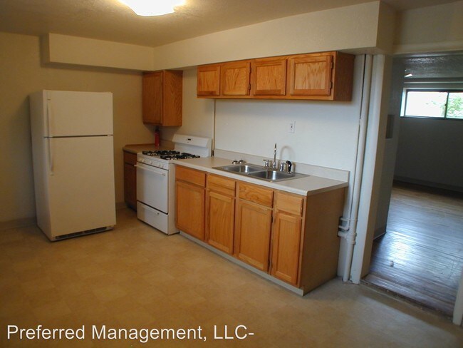 Building Photo - 1807 Southwest Dr