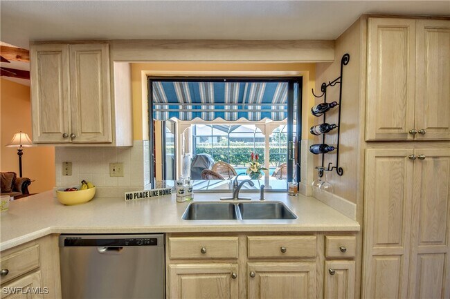 Foto del edificio - 1432 SW 52nd Terrace