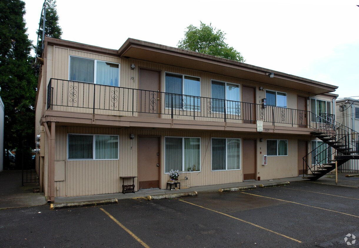 Primary Photo - 1025 W 7th Ave