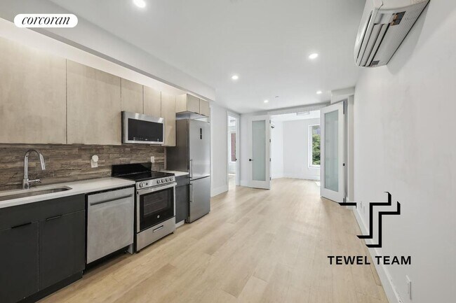 Foto del edificio - 324 E 116th St