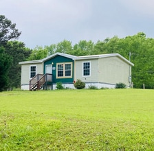 Building Photo - 126 Lee Road 735