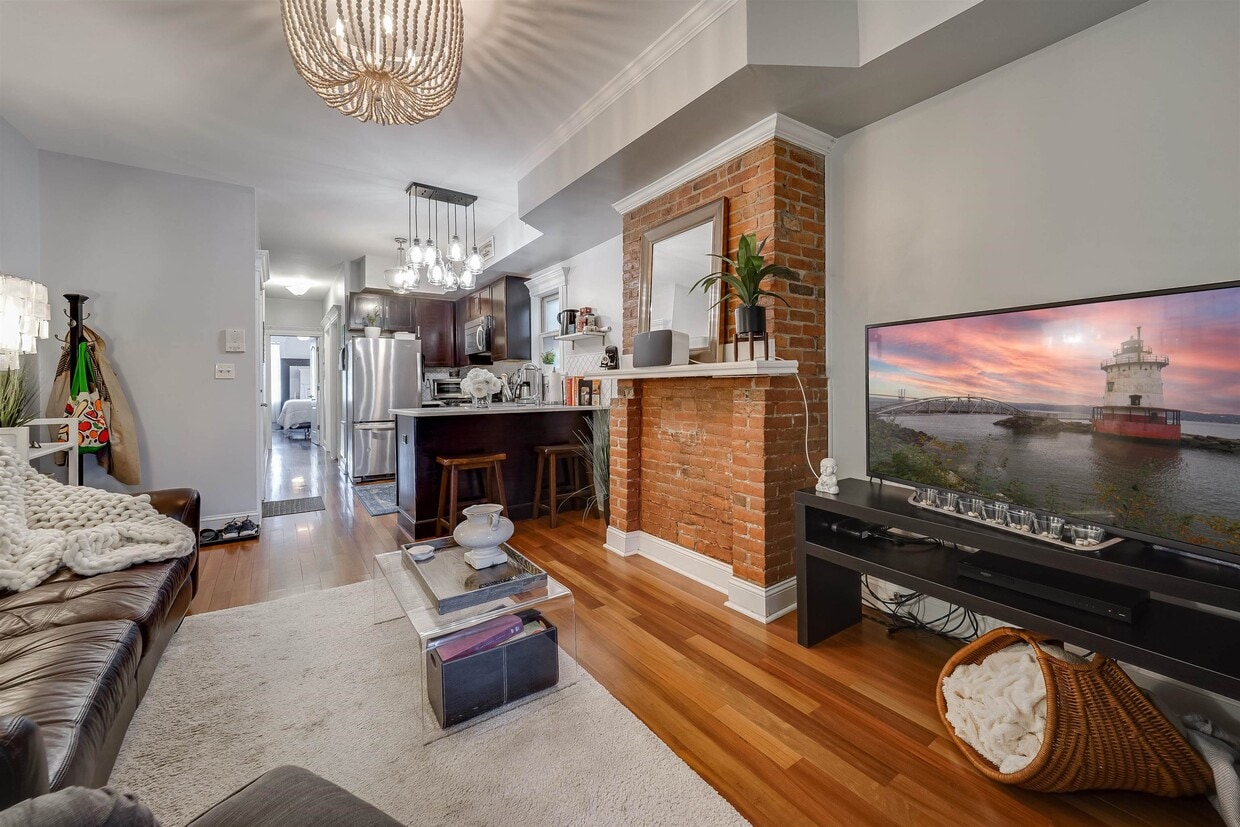 Foto principal - 380 7th St