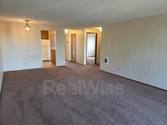 Foto del edificio - 2022 E 6th St