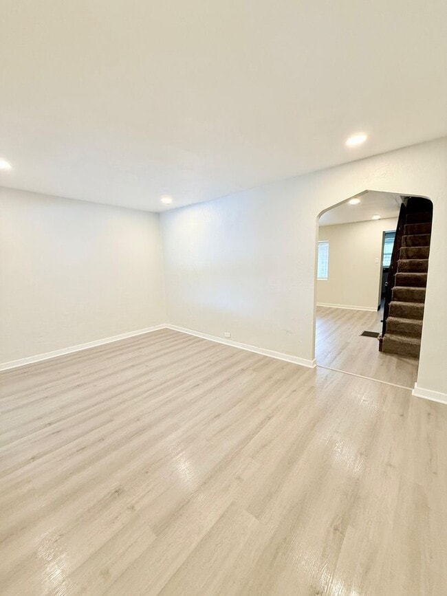 Foto del edificio - Beautiful 3BD/1BA Single Family Home – Newly Remodeled!