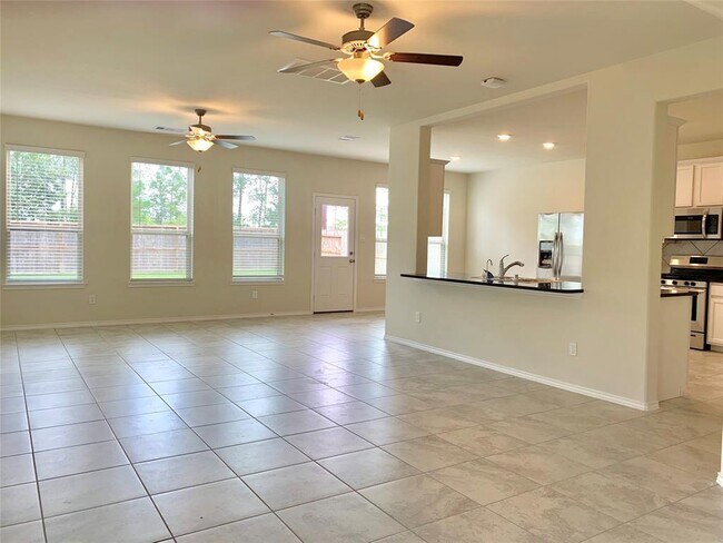 Foto del edificio - 6034 Oakland Bluff Ln