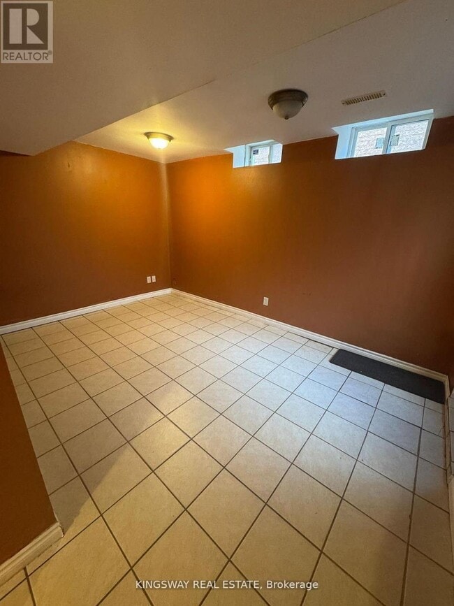 Photo du bâtiment - 3910 Baggins Ct