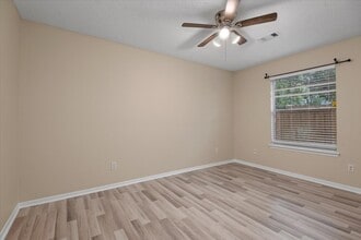 Building Photo - 18182 Forest Cedars Dr