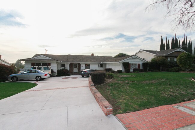 Foto del edificio - 1837 Chantry Dr