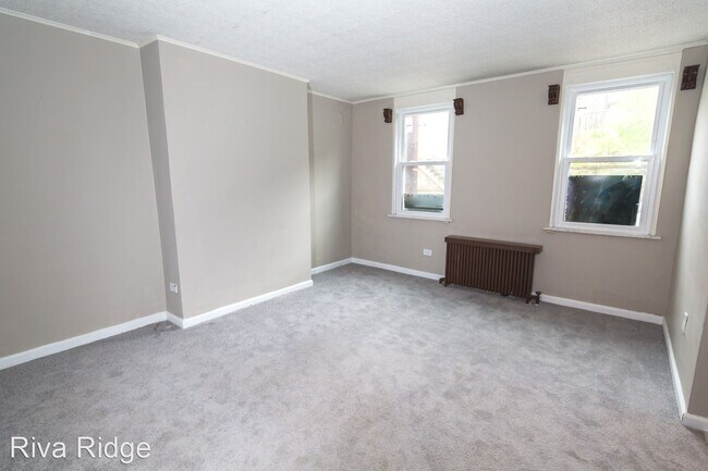 Foto del edificio - 4 br, 2 bath House - 83 Pius St