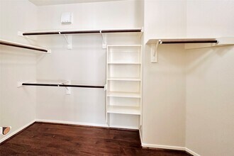 Building Photo - 26114 Silver Timbers Ln