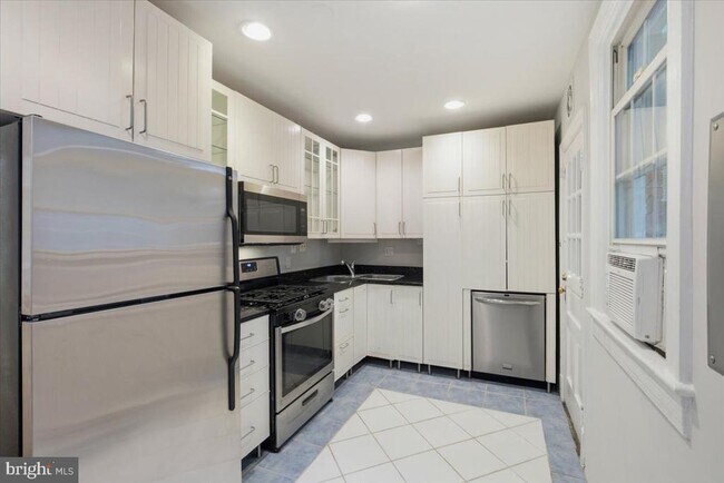 Foto del edificio - 2600 16th St S